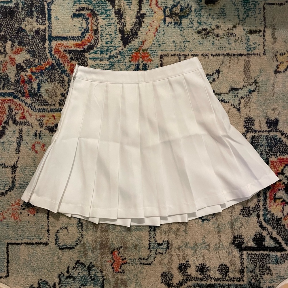 Forever 21 pleated skirt